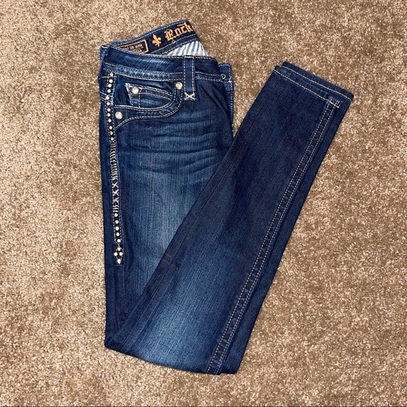 Women’s Rock Revival Jeans - Picture 1 of 5